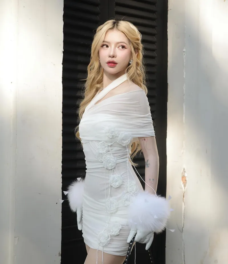 Bùi Thảo Ly Instagram cá tính.