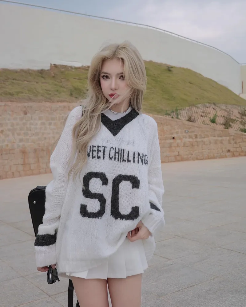 Instagram Bùi Thảo Ly rạng rỡ.