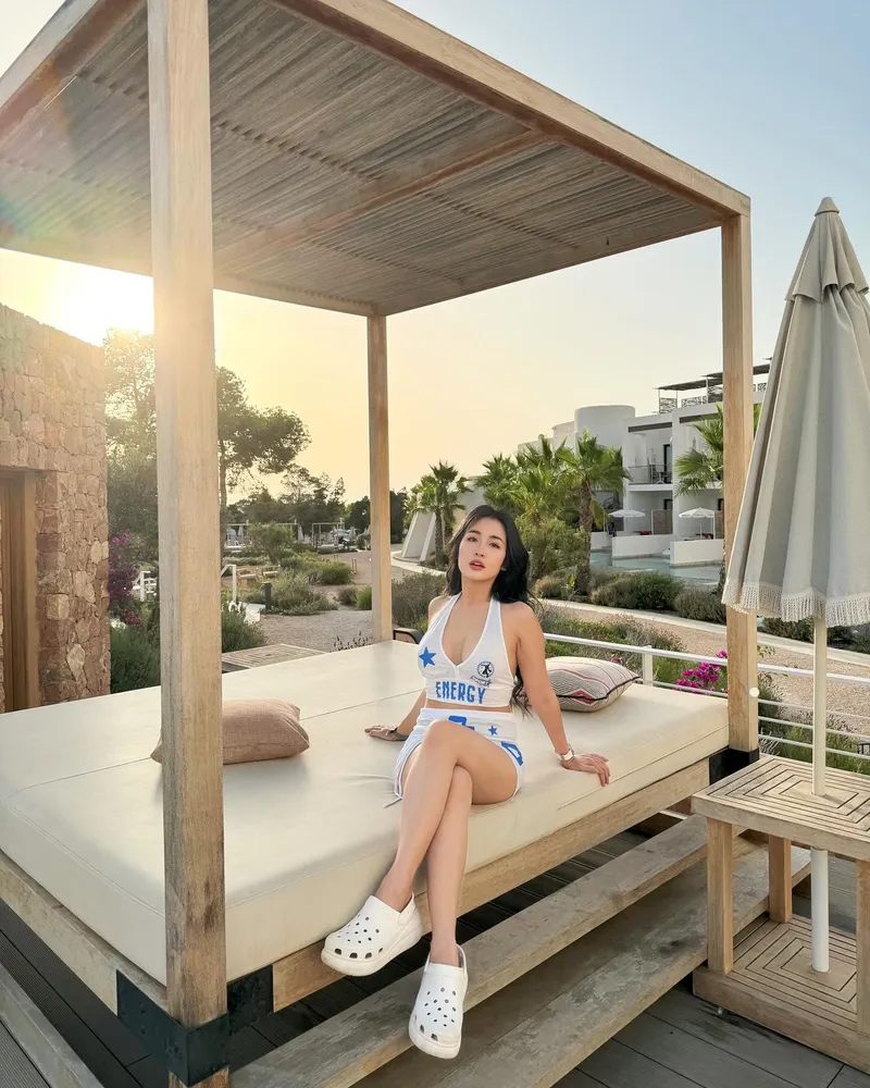 Ngắm nhìn ảnh DJ Trang Moon xinh đáng yêu