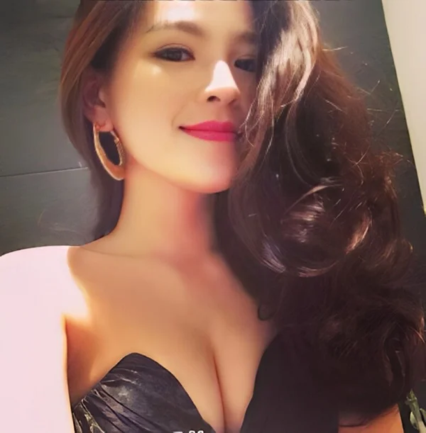phi huyền trang nude mới nhất