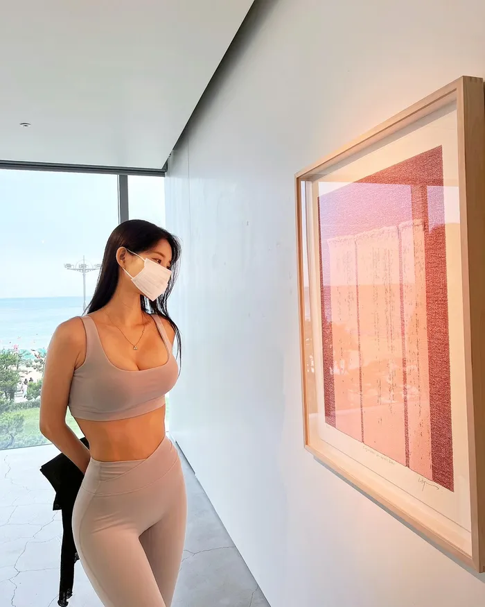 DJ Miu bikini mang Äáº¿n phong cÃ¡ch Äáº¹p gá»£i cáº£m