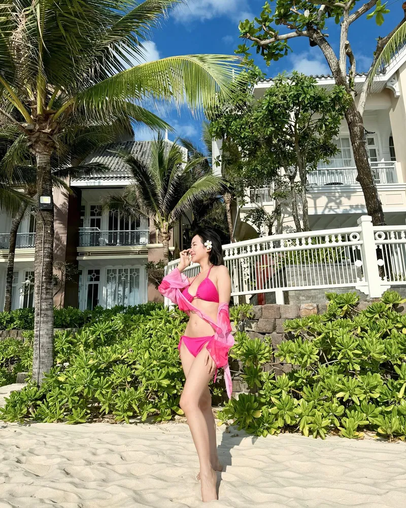 Ảnh DJ Trang Moon đẹp rạng ngời