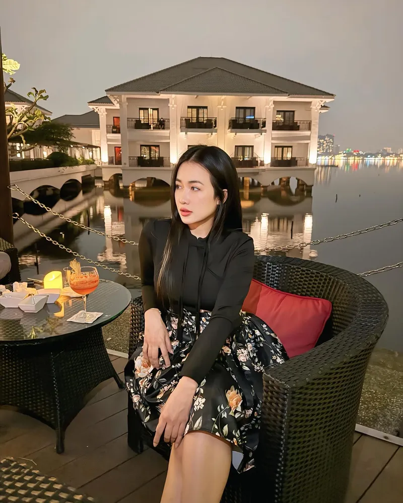 Bộ ảnh DJ Trang Moon sex