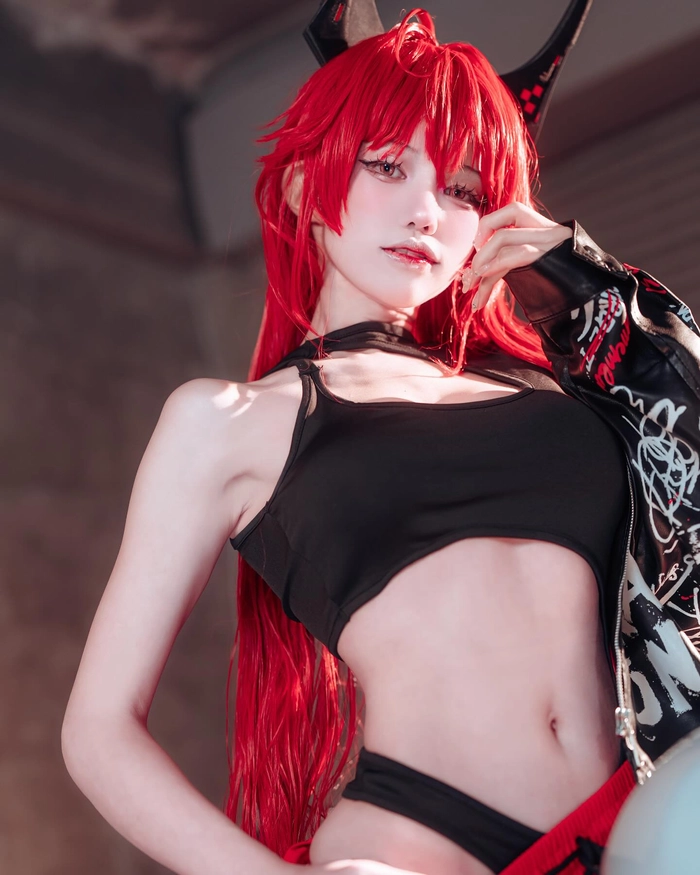 Vòng eo quyến rũ săn chắc cực sexy