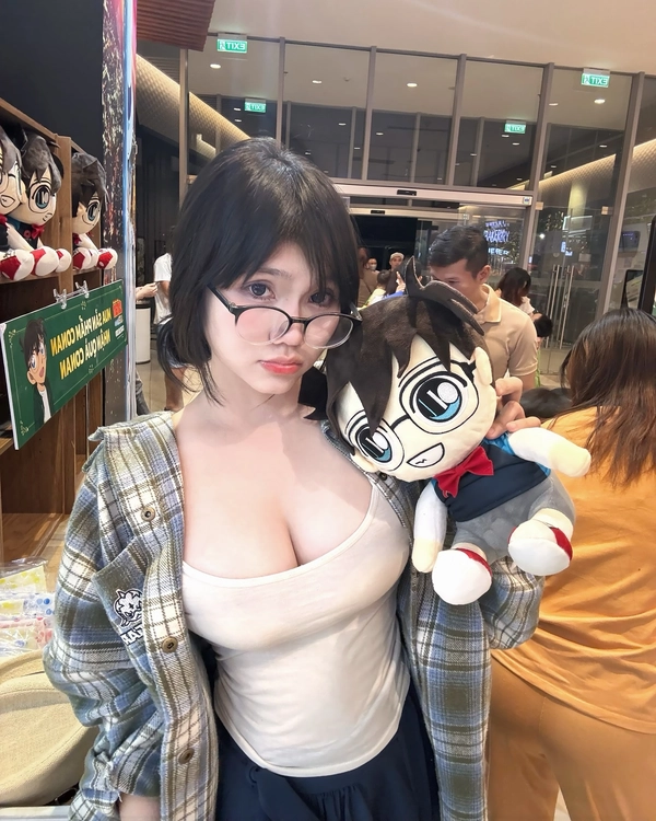 ảnh gái xinh ngực to dễ thương