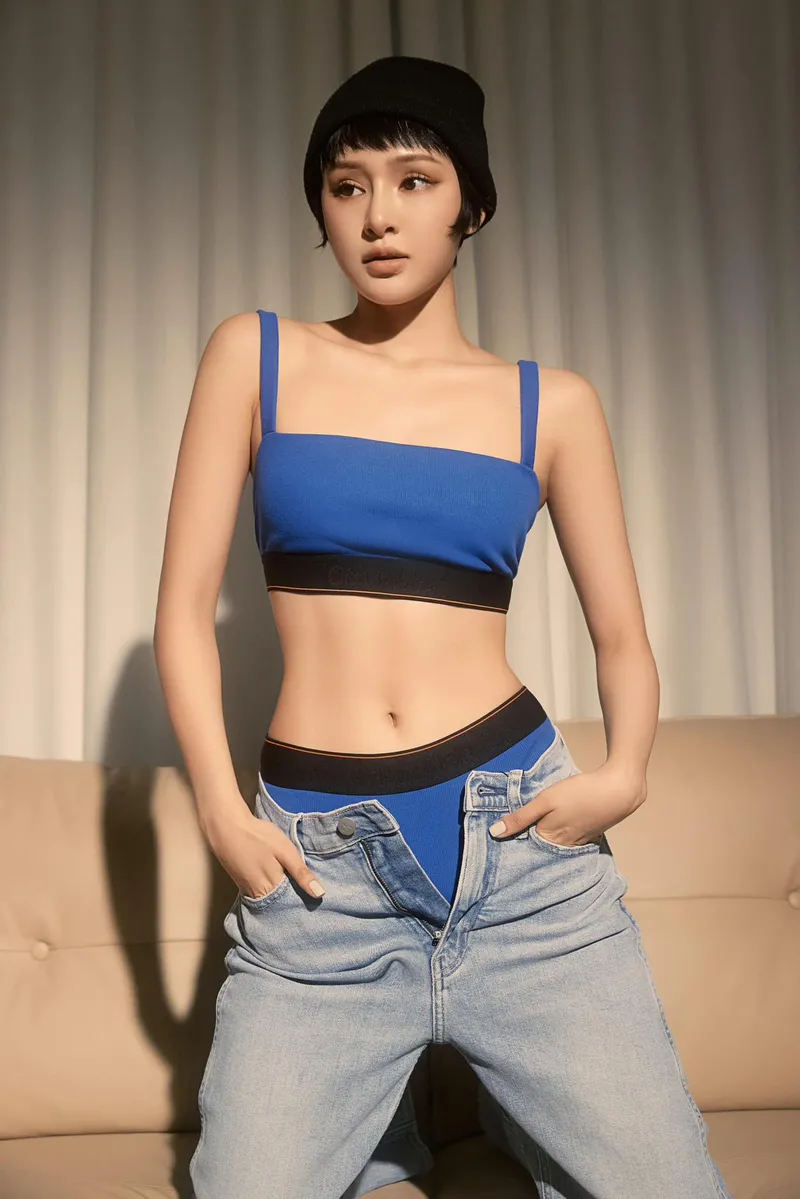 Body chuẩn đồng hồ cát vạn người mê