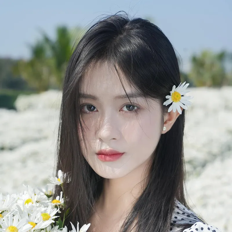 Desktop 4K với gái xinh