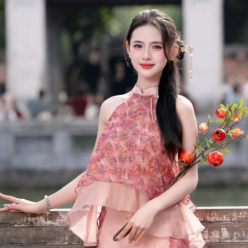 Hình nền gái xinh 4K cho điện thoại