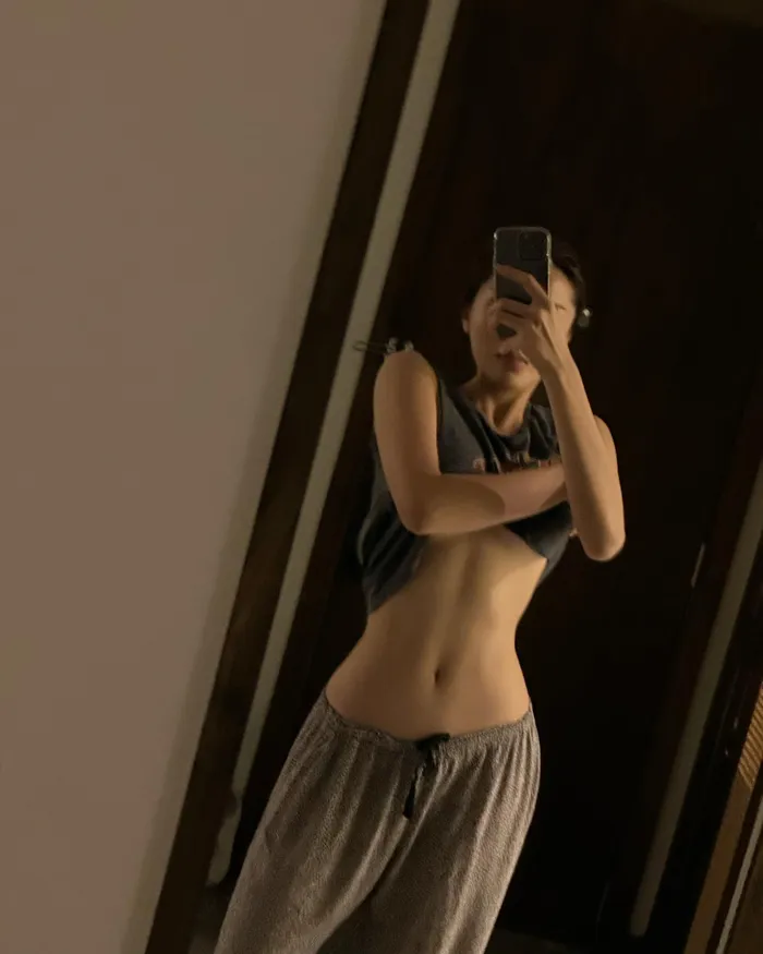 nguyễn cao kỳ duyên nude gợi cảm