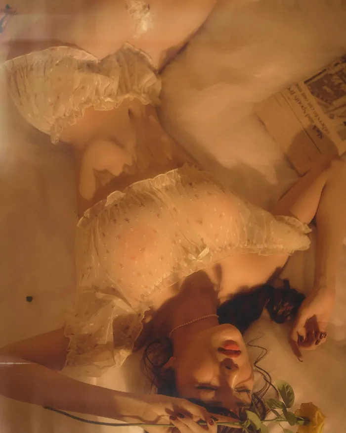 hot girl lilly luta khiêu dâm