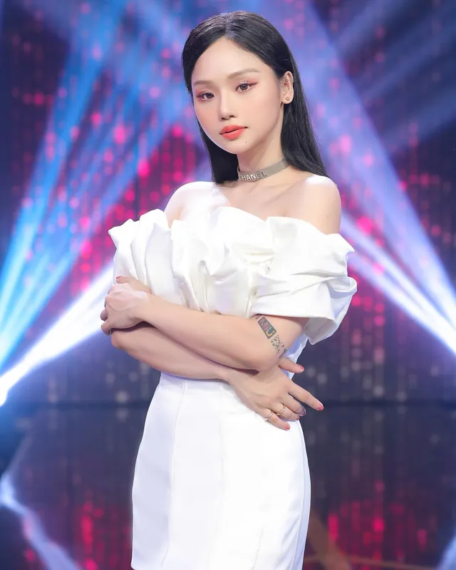 Phong cách sexy của Miu Lê