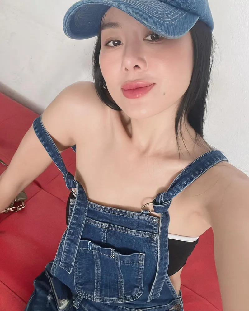 Nam Thư nude ngực khủng