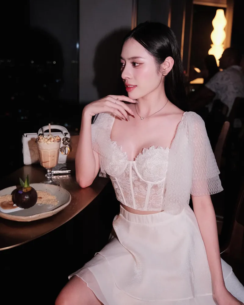 Ngọc Matcha cute với nụ cười tỏa nắng đầy sức hút