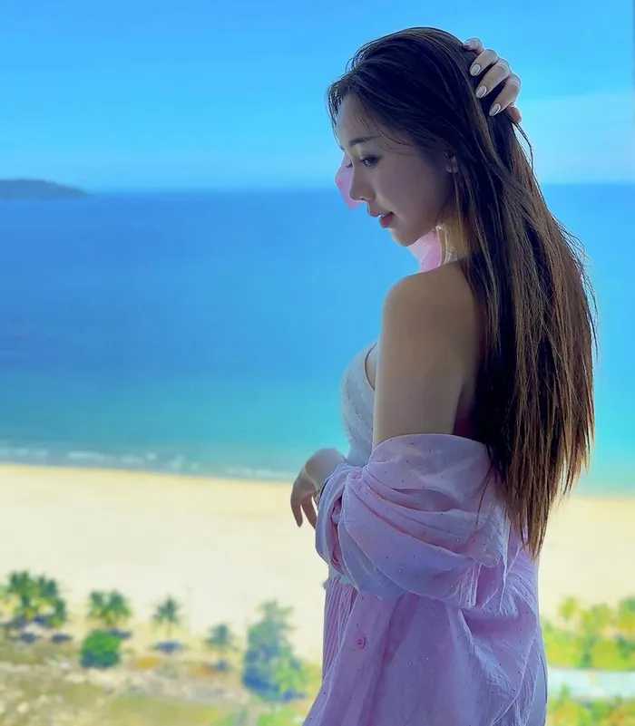 quỳnh kool nude rạo rực