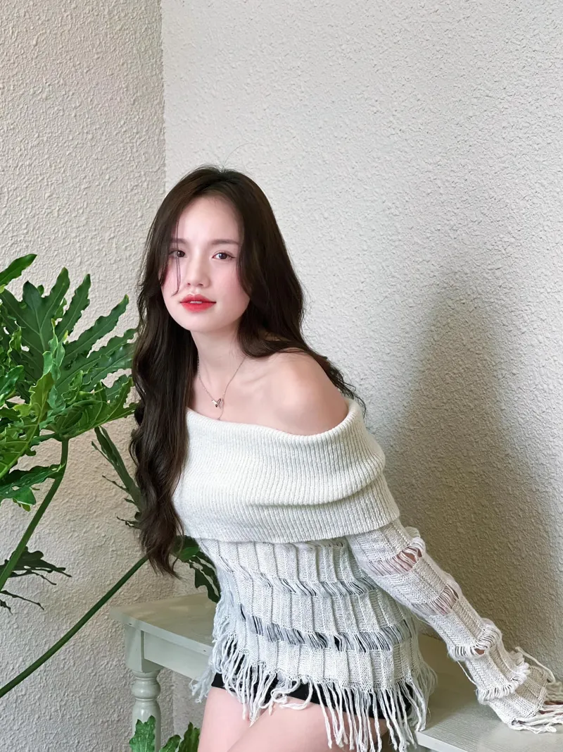 Thị Nhung gãy TV dễ thương