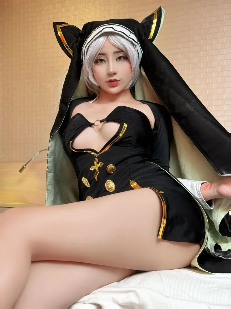 leak ảnh Cosplay Yuu Meilyn khoe hàng táo bạo